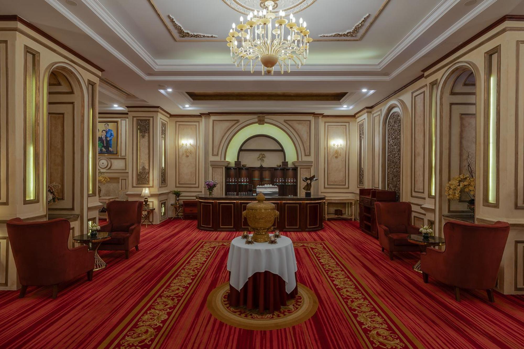 Anik Palace Hotel Phnom Penh Dış mekan fotoğraf