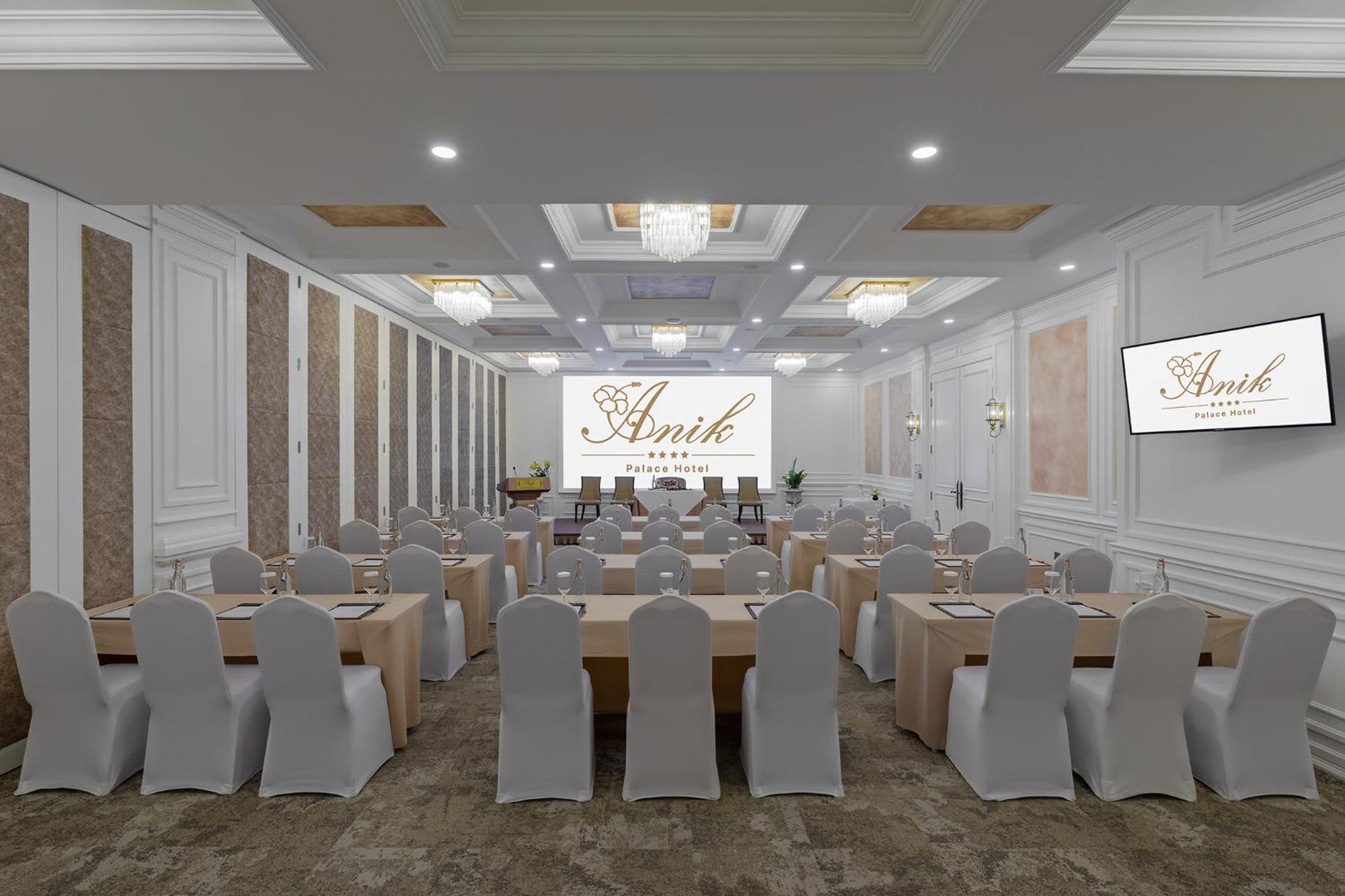 Anik Palace Hotel Phnom Penh Dış mekan fotoğraf