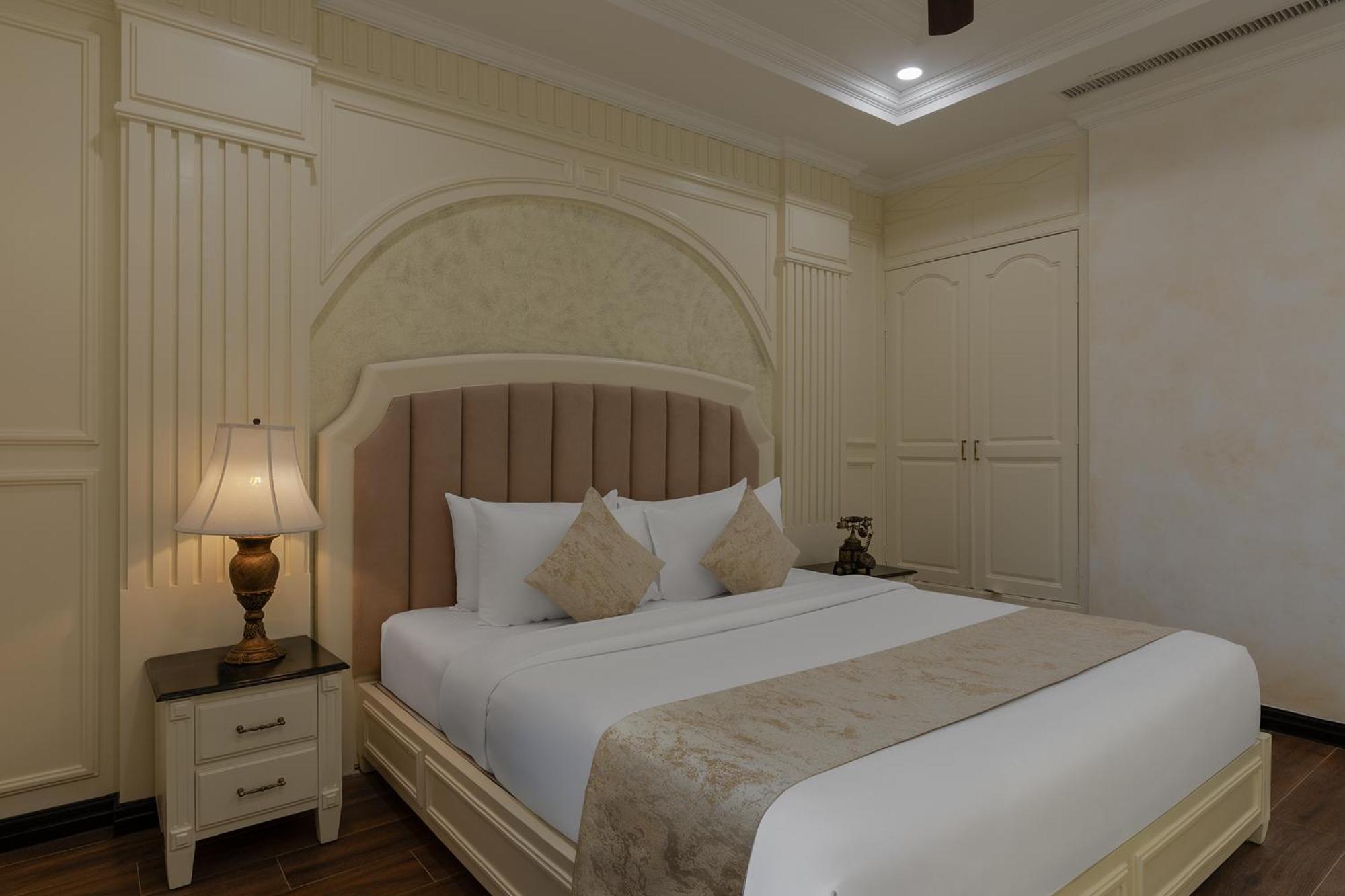 Anik Palace Hotel Phnom Penh Dış mekan fotoğraf